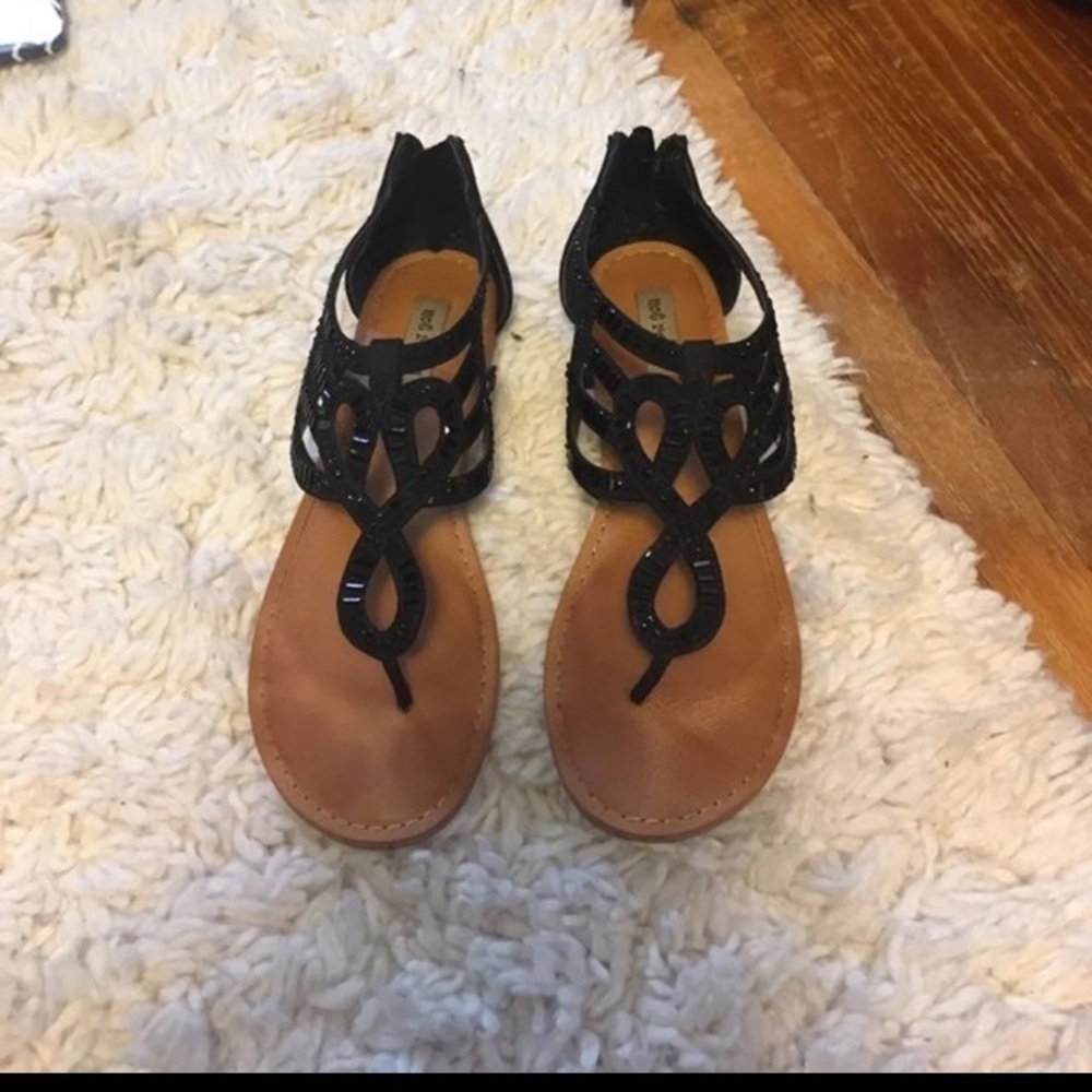 sandals